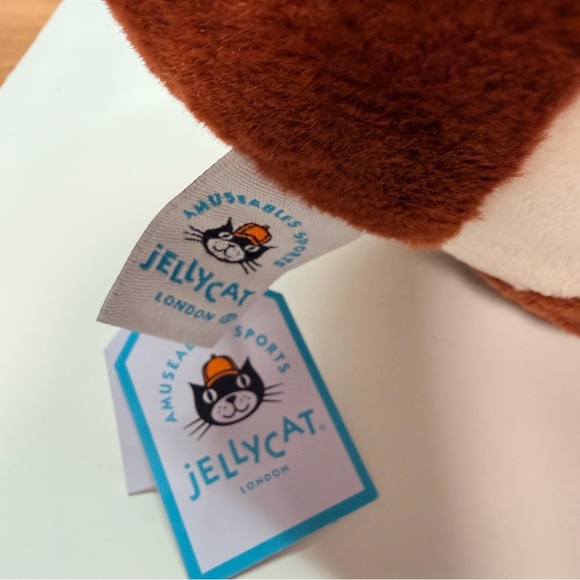 Jellycat amuseables sports football - Picture 9 of 9